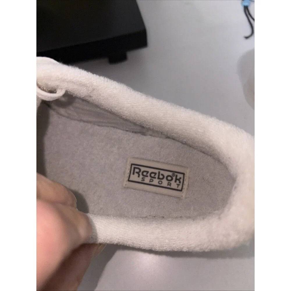 Reebok Ladies‎ 7.5 Chalk Weat Classic Excellent From Revolve